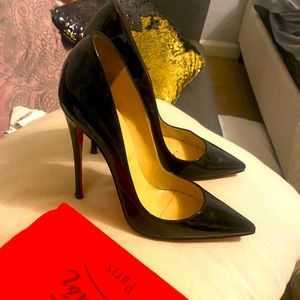 Christian Louboutin shoes size8